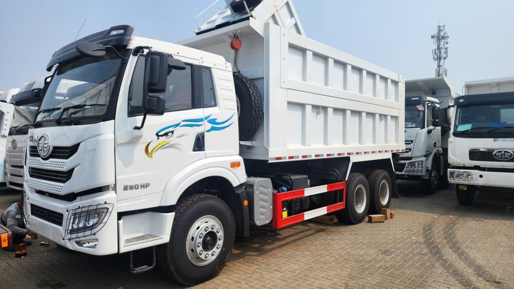 Sewa Dump Truck